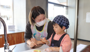 親子参加型ワークショップ