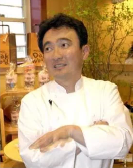 横田審査員の画像