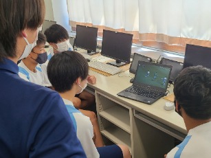 スポーツチーム運営ワークショップ体験の様子