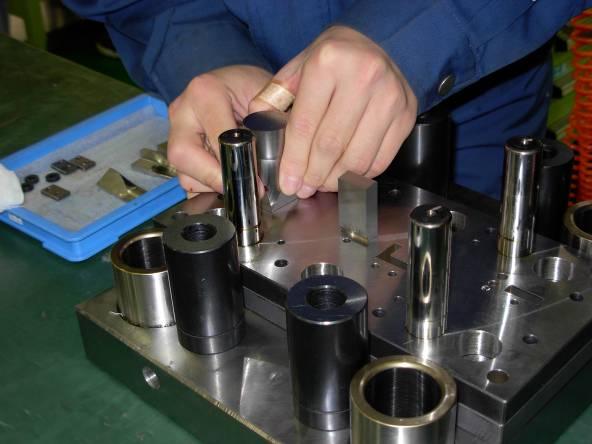 組立実習の写真