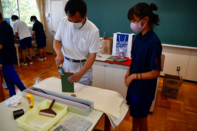 屏風制作2の画像です