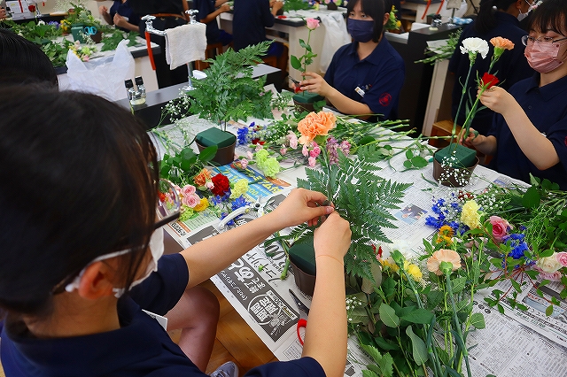 フラワーアレンジメント2の画像です