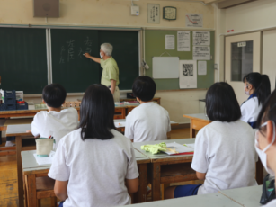 印章彫刻体験の様子2